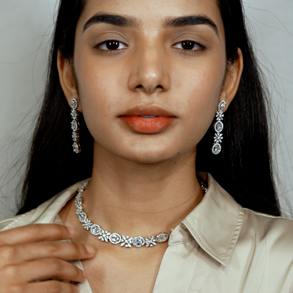 Vintage Floral Necklace Set