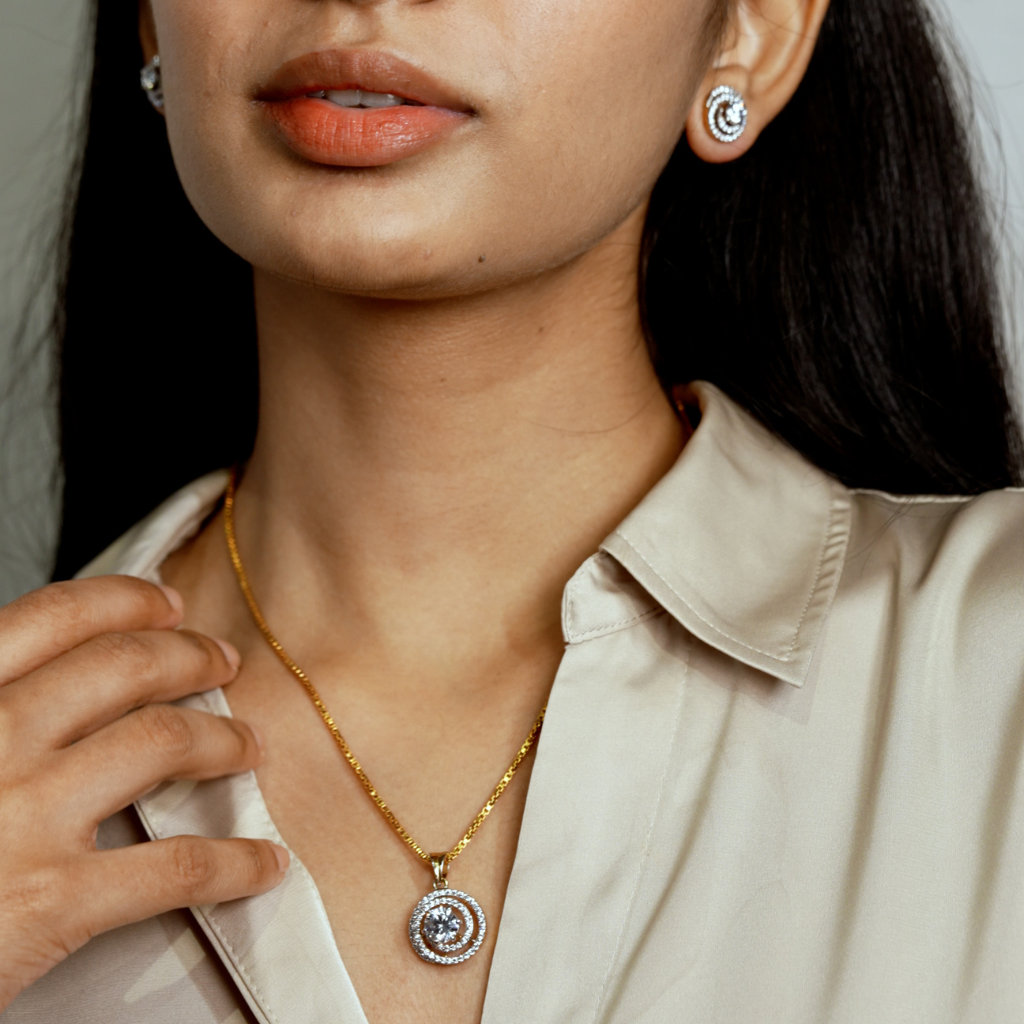 Spiral Elegance Pendant Set