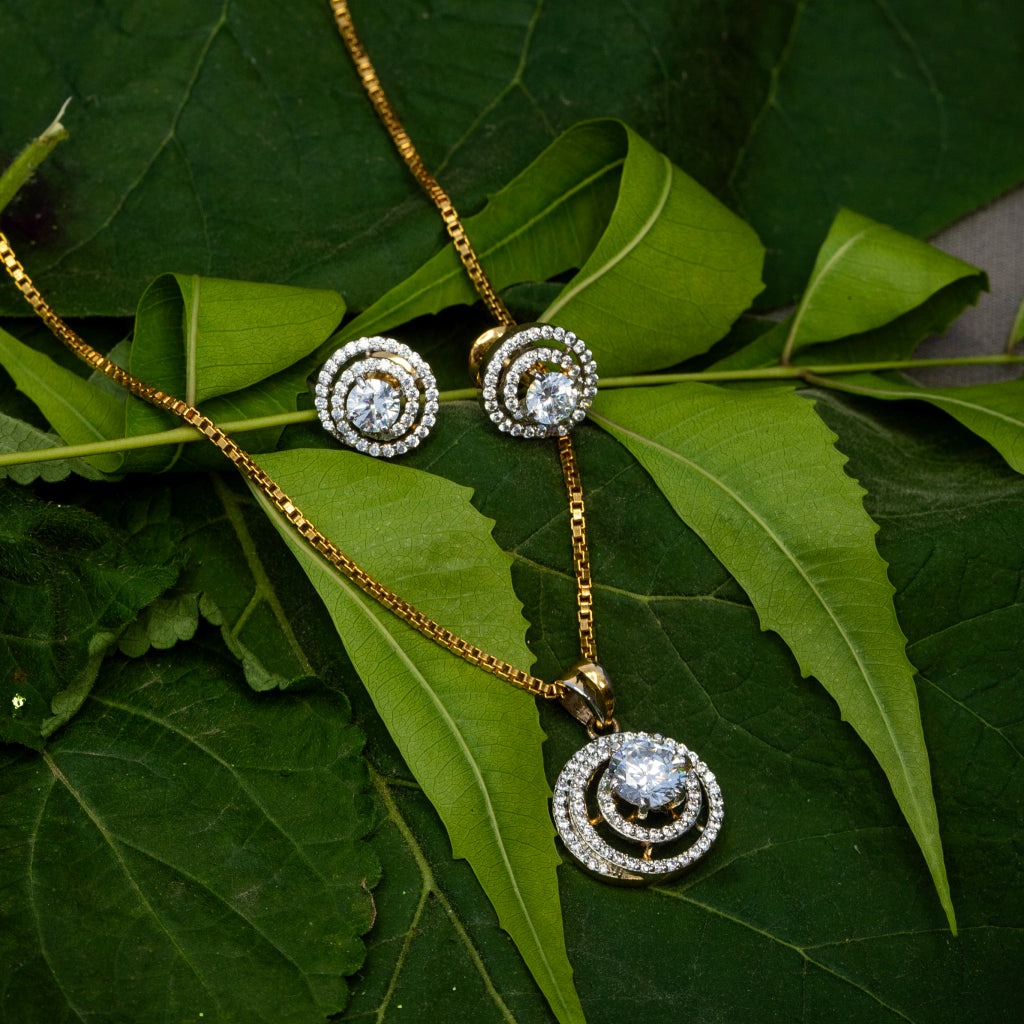 Spiral Elegance Pendant Set
