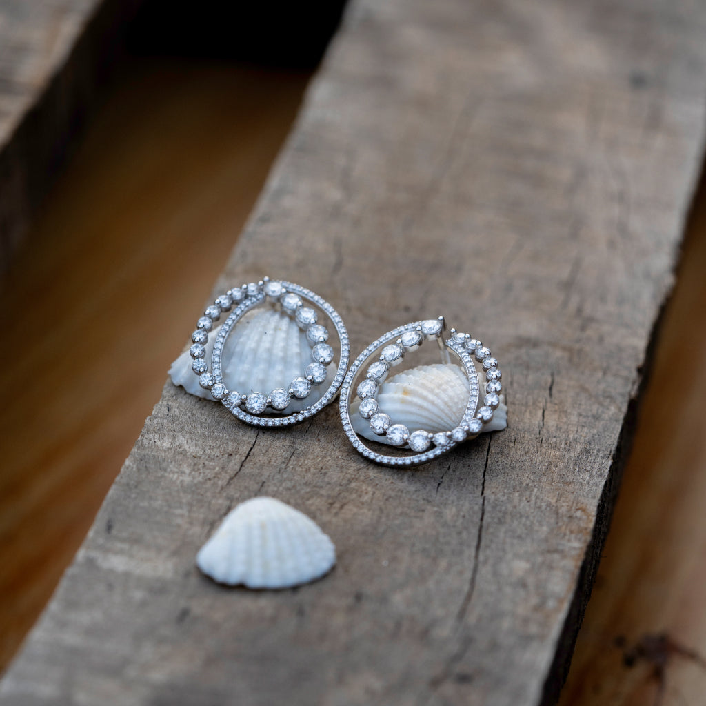 Twinned Loop Studs
