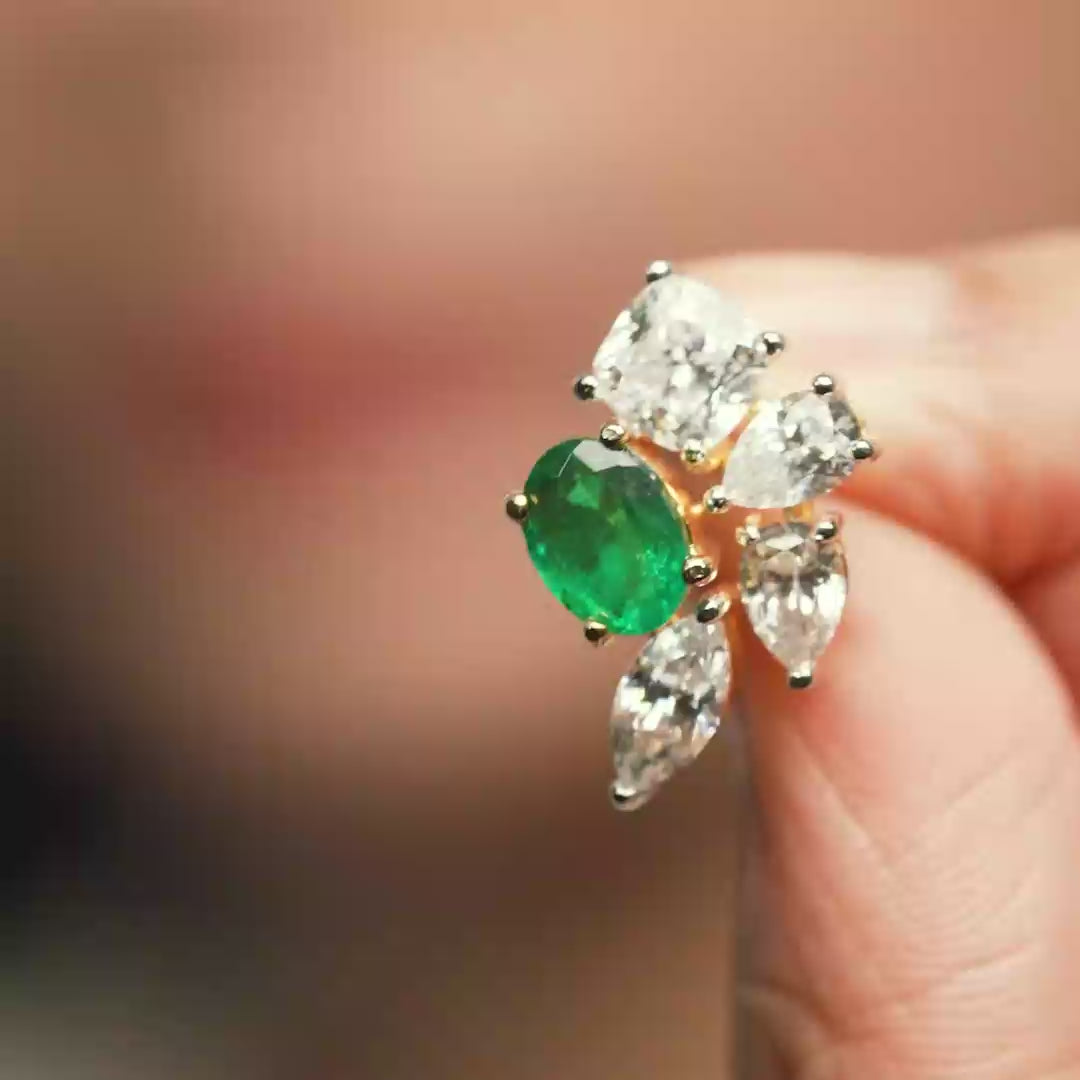 Emerald Preciousa Earrings