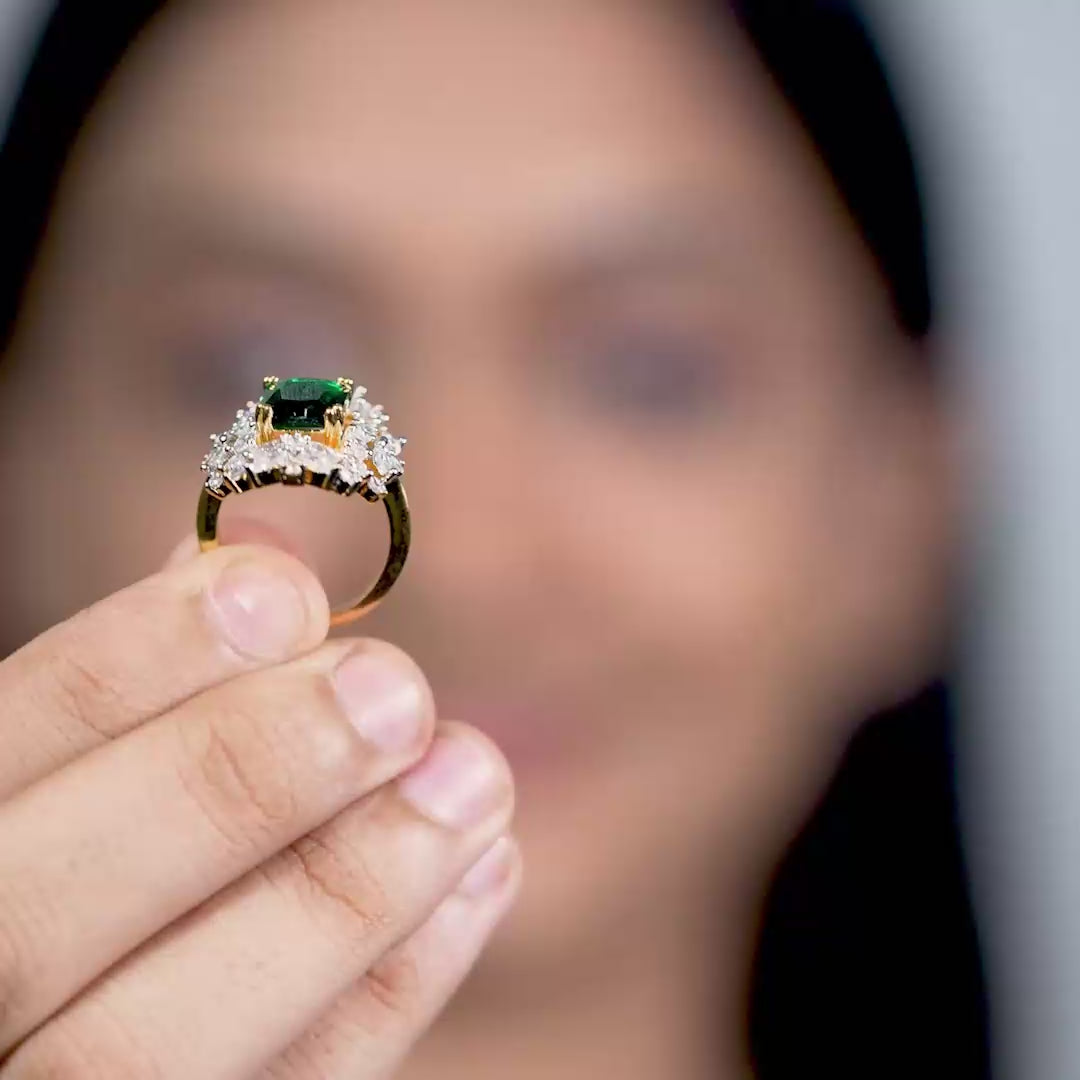 Emerald Cluster Halo Ring