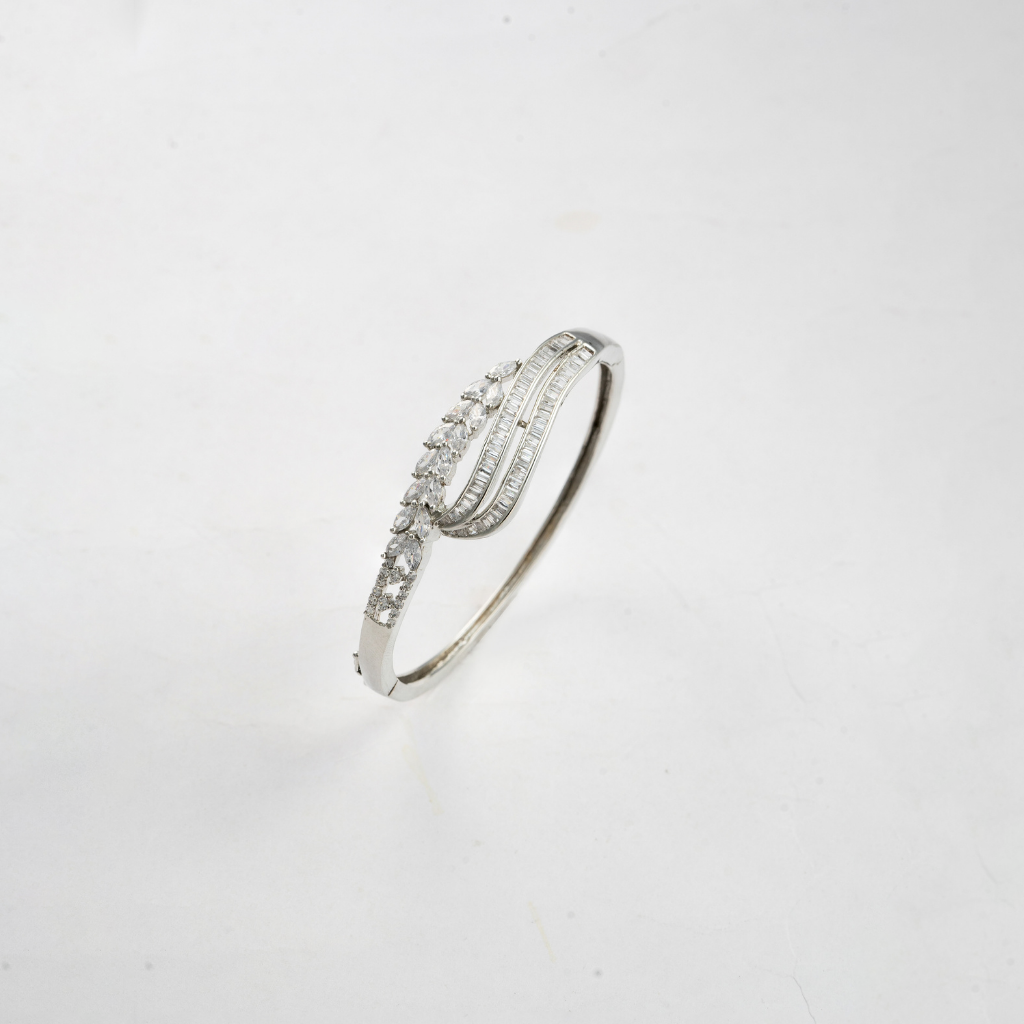 Marquise Leaf Bangle