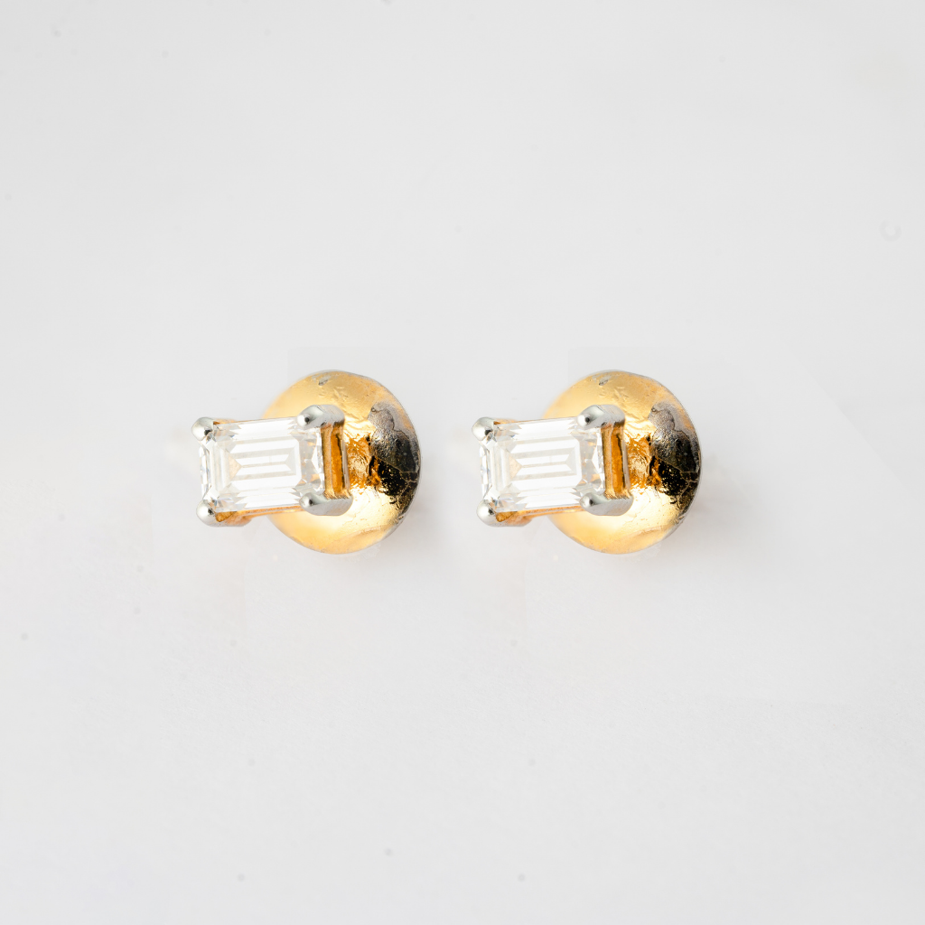 Minimalist Preciousa Studs