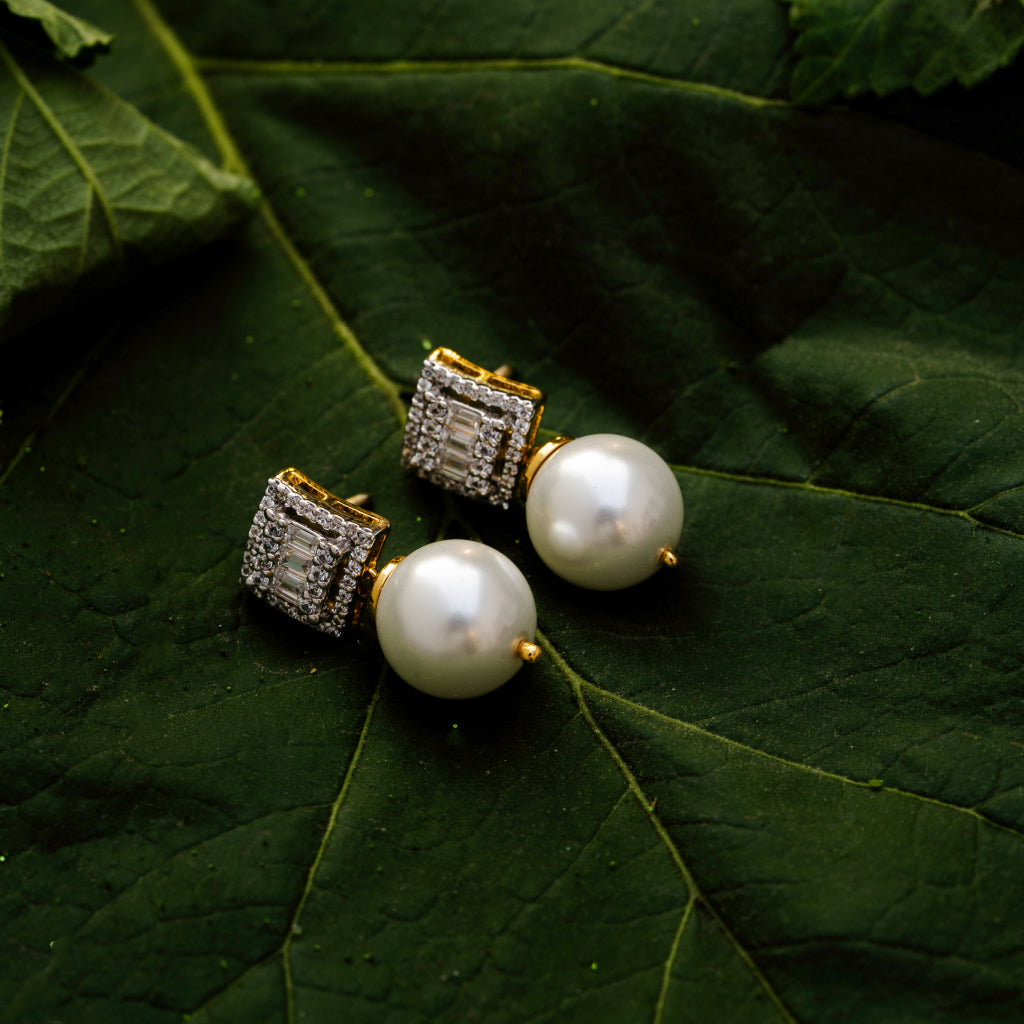 Dainty Pearl Earrings