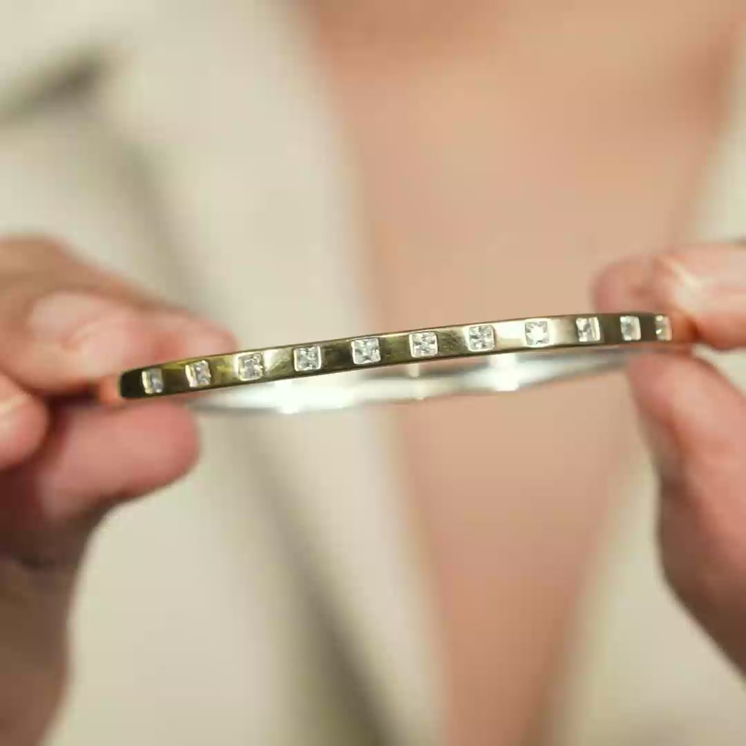 Minimalist Gold-Plated Bracelet